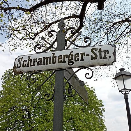 Dachgeschoss - Maria Von Berg - Wohnen Auf Zeit Apartment Rottweil Bagian luar foto